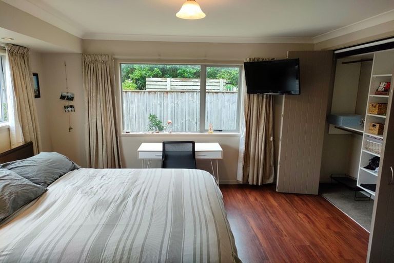 Photo of property in 1b Wellington Street, Feilding, 4702