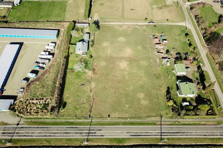 Photo of property in 38 Montgomery Street, Stokes Valley, Lower Hutt, 5019