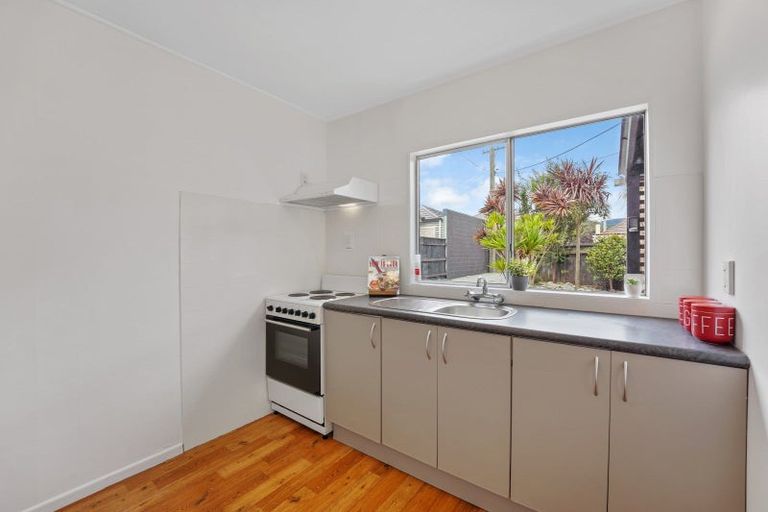 Photo of property in 18a Kiln Street, Silverstream, Upper Hutt, 5019