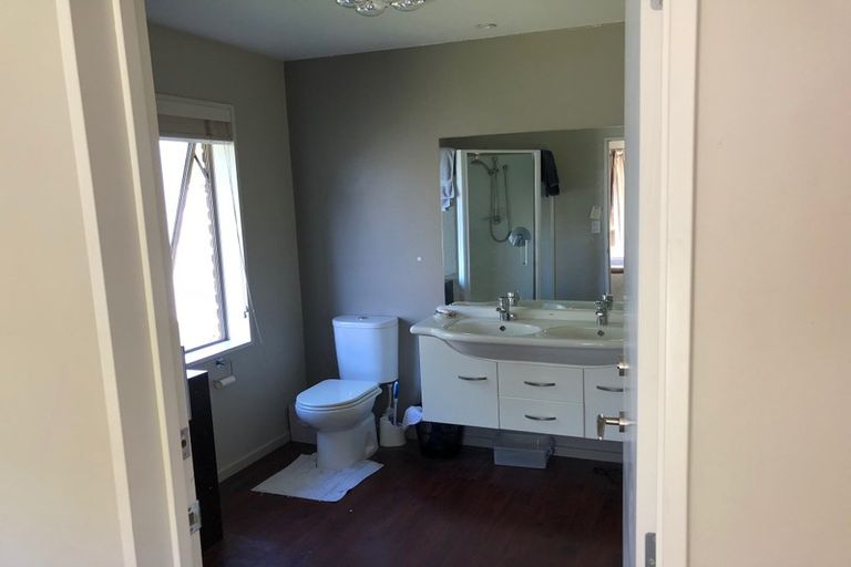 Photo of property in 20 Foresters Crescent, Parklands, Christchurch, 8083