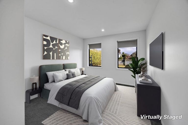 Photo of property in 8 Gladstone Street, Hawera, 4610