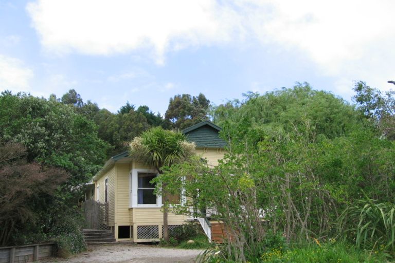 Photo of property in 39 Lysnar Street, Okitu, Gisborne, 4010