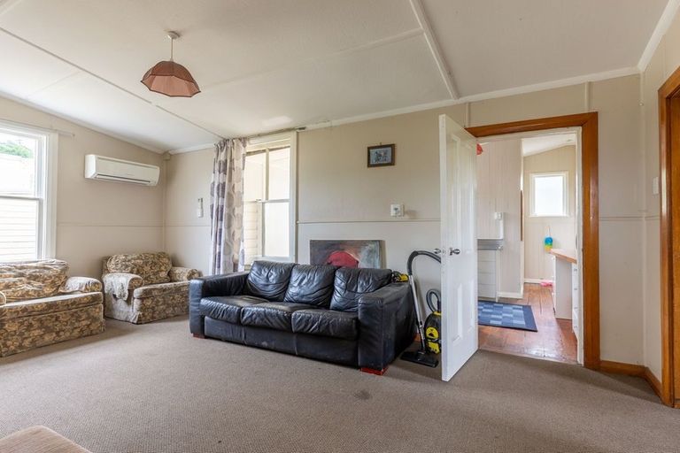 Photo of property in 48 Totara Street, Ravensbourne, Dunedin, 9022