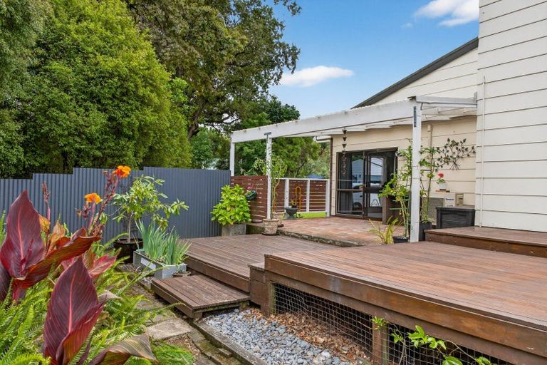 Photo of property in 2 Magnolia Street, Outer Kaiti, Gisborne, 4010