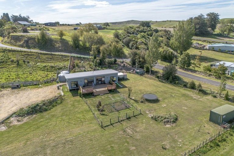 Photo of property in 87 River Road, Otane, Waipawa, 4271