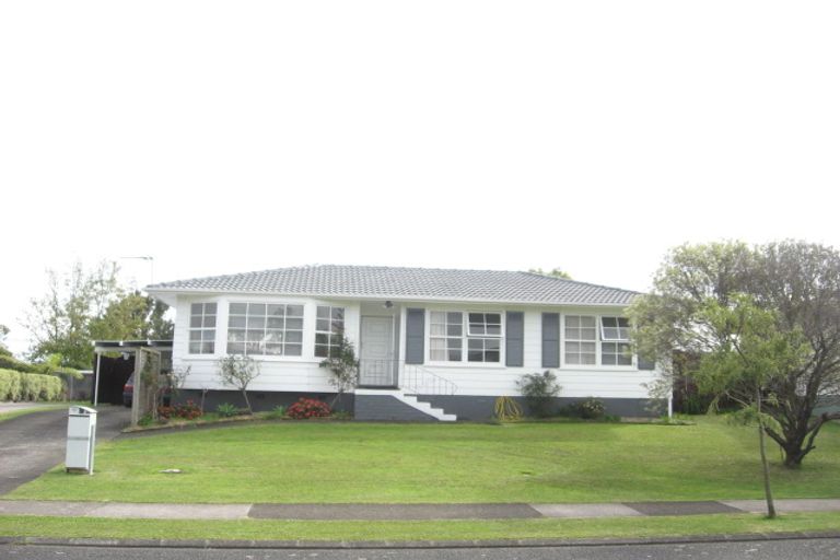 Photo of property in 13 Reelick Avenue, Pakuranga Heights, Auckland, 2010