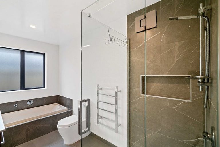 Photo of property in 6 Olearia Lane, Halswell, Christchurch, 8025