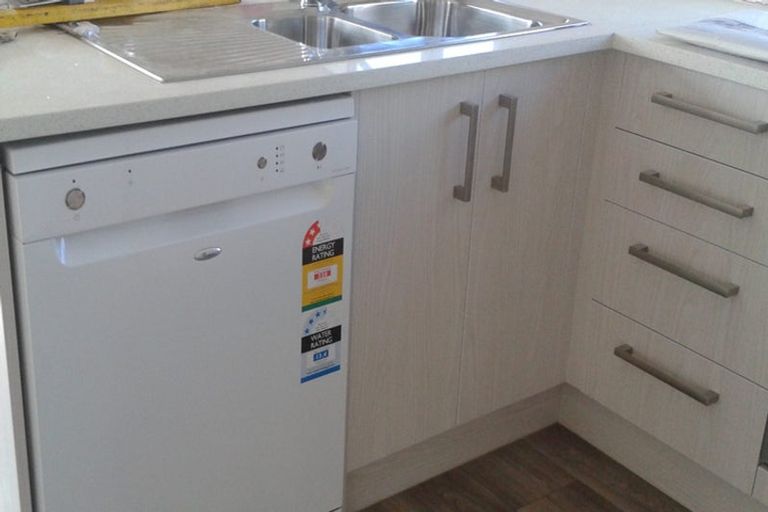 Photo of property in 37 Hibiscus Coast Highway, Silverdale, 0932