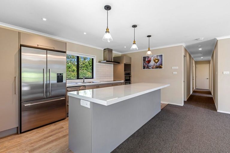 Photo of property in 34 Arone Way, Wainui, 0994