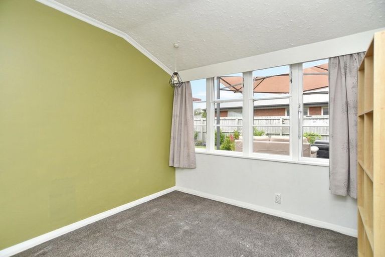 Photo of property in 72 Bamford Street, Woolston, Christchurch, 8023