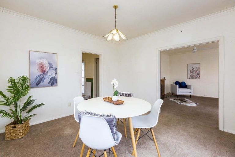 Photo of property in 1022 Fergusson Drive, Clouston Park, Upper Hutt, 5018