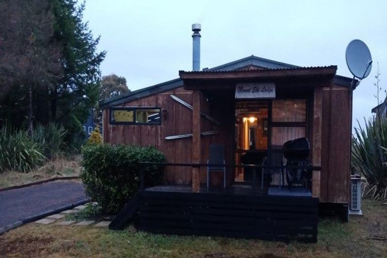 Photo of property in 41 Kirk Street, National Park, Owhango, 3989