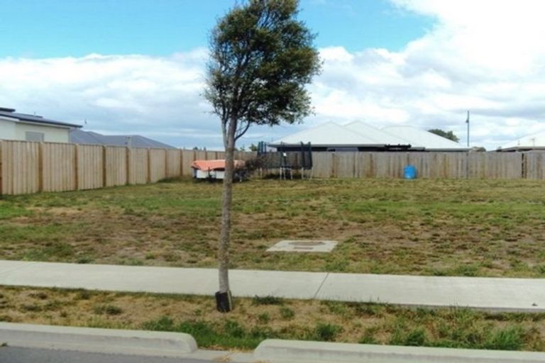 Photo of property in 6 Kahuraki Drive, Pegasus, 7612