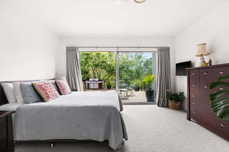 Photo of property in 27a Hikanui Drive, Havelock North, 4130