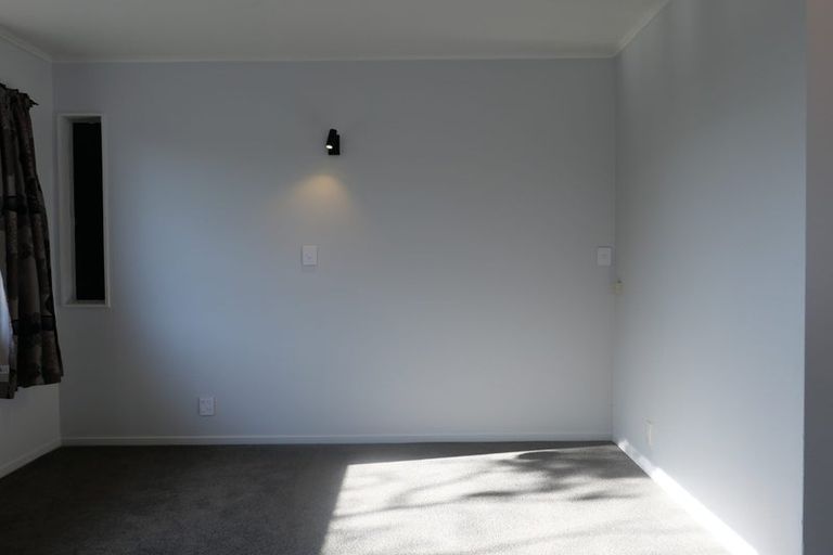 Photo of property in 28 Kapiti Road, Paraparaumu, 5032