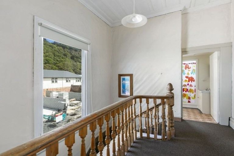 Photo of property in 186 Queen Street North, North Dunedin, Dunedin, 9016