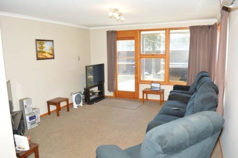 Photo of property in 21 Douglas Street, Rangiora, 7400