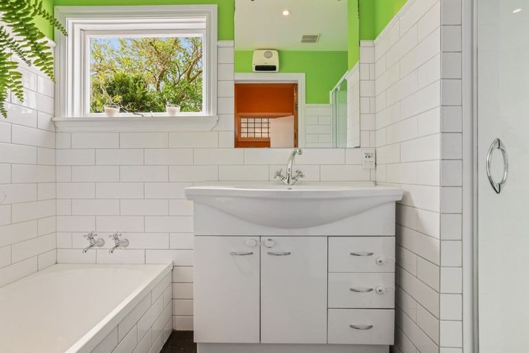 Photo of property in 150 Tancred Street, Linwood, Christchurch, 8062