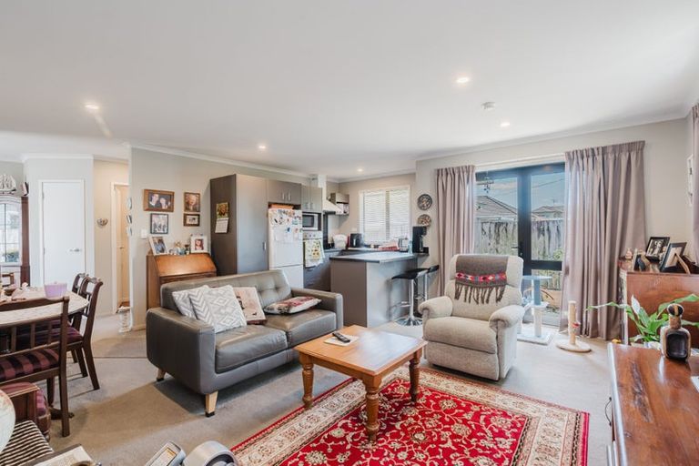 Photo of property in 12a Paterson Street, Frankton, Hamilton, 3204