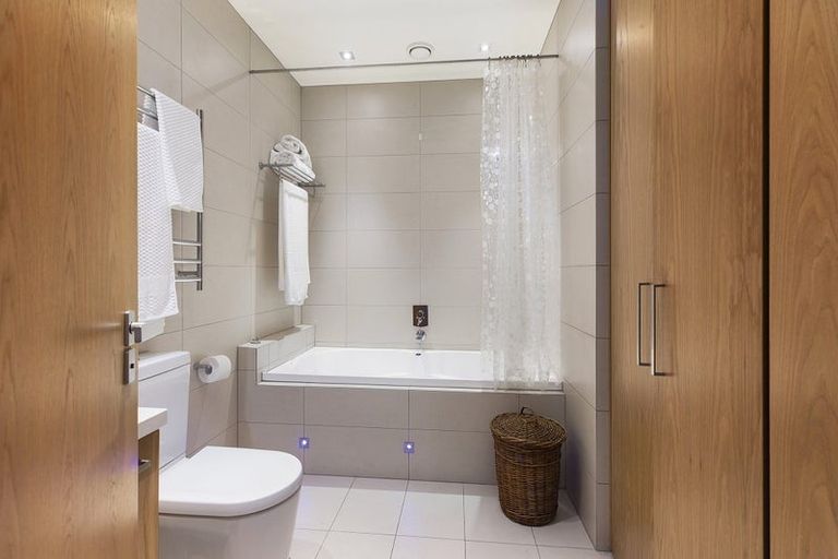 Photo of property in Chaffers Dock, 411/22 Herd Street, Te Aro, Wellington, 6011