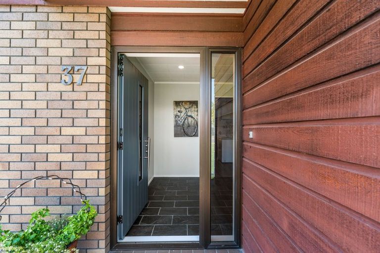 Photo of property in 37 Stanley Street, Wharewaka, Taupo, 3330