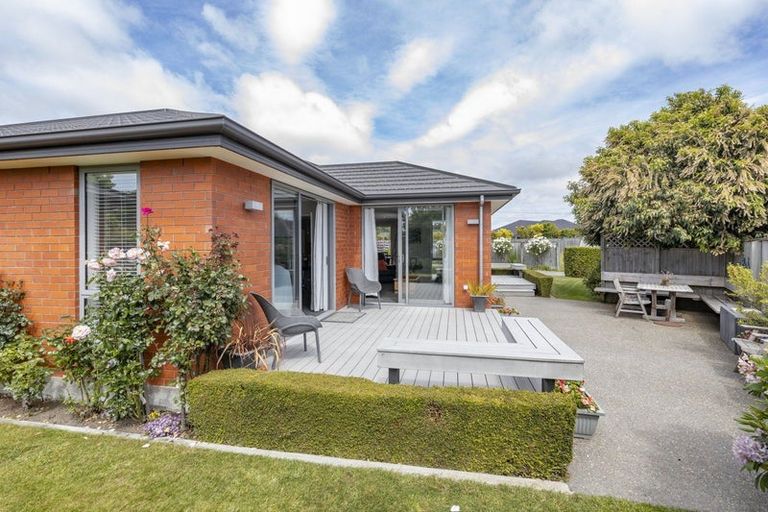 Photo of property in 7 Pimlico Place, Rangiora, 7400