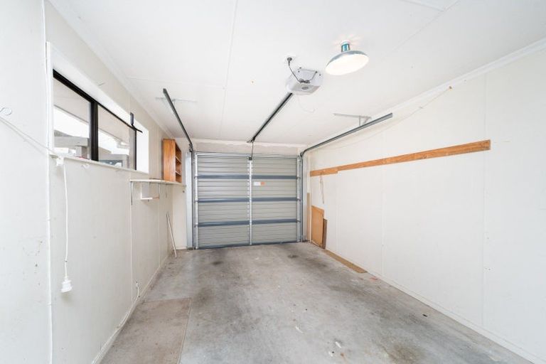 Photo of property in 17 Russell Street, Feilding, 4702