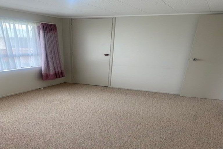 Photo of property in 13 Smeaton Road, Bell Block, New Plymouth, 4312