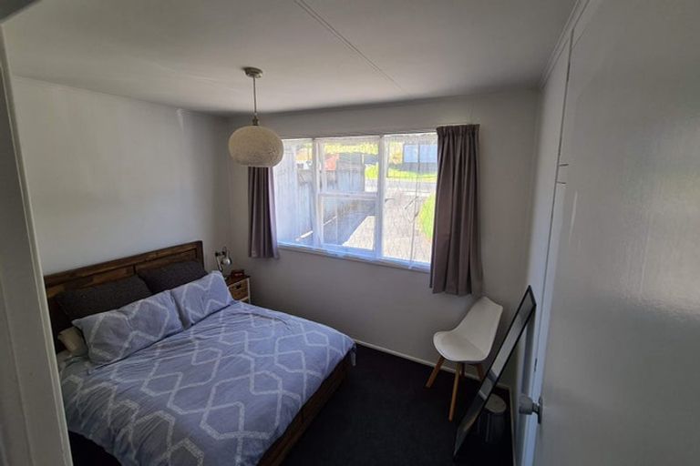 Photo of property in 1/23 William Souter Street, Forrest Hill, Auckland, 0620