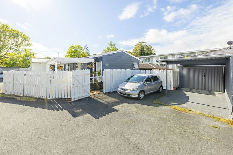 Photo of property in 3/34 Great South Road, Manurewa, Auckland, 2102