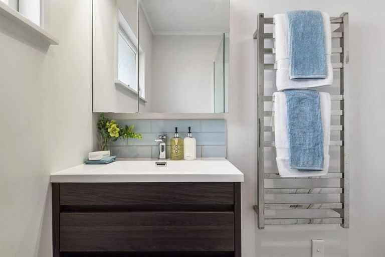 Photo of property in 3/12 Aramoana Avenue, Devonport, Auckland, 0624