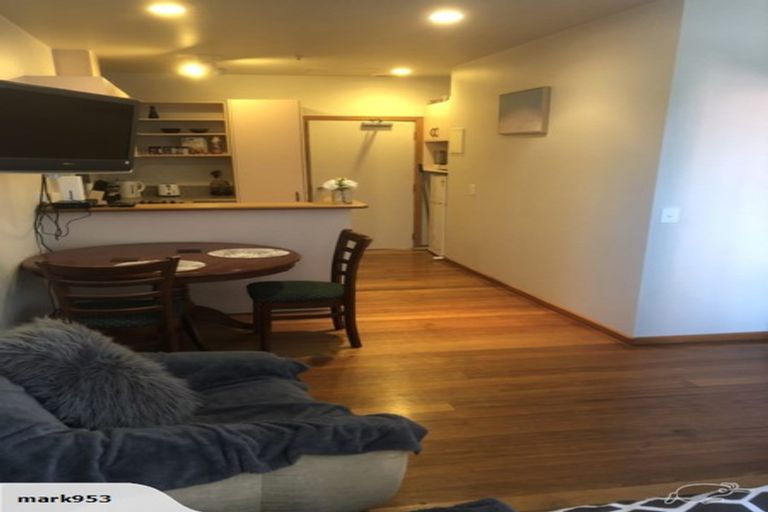 Photo of property in Terrace Tower Apartments, 3c/126 The Terrace, Wellington Central, Wellington, 6011