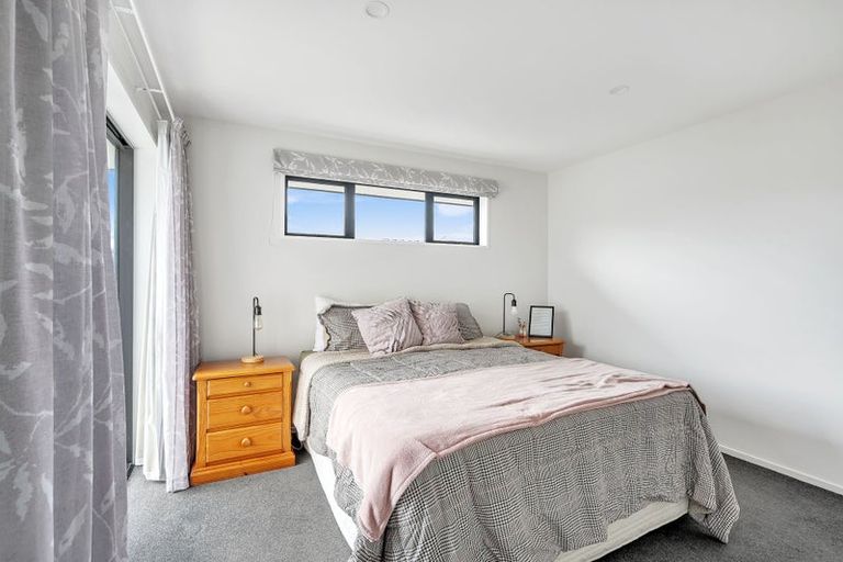 Photo of property in 24 Awatere Street, Pegasus, 7612