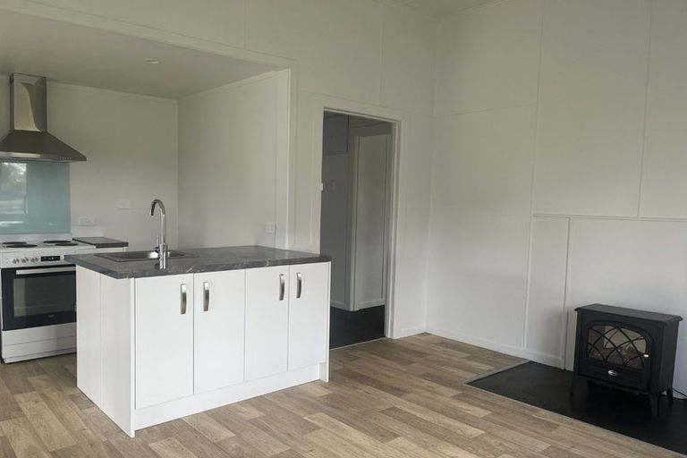 Photo of property in 36 Bear Street, Tirau, 3410