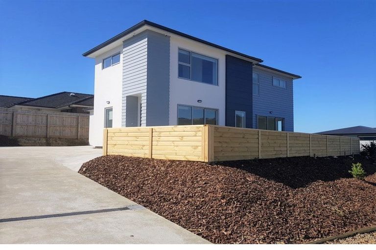 Photo of property in 105 John Burke Drive, Aotea, Porirua, 5024