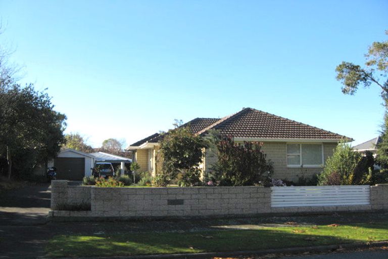 Photo of property in 8 Harling Avenue, Hillmorton, Christchurch, 8025