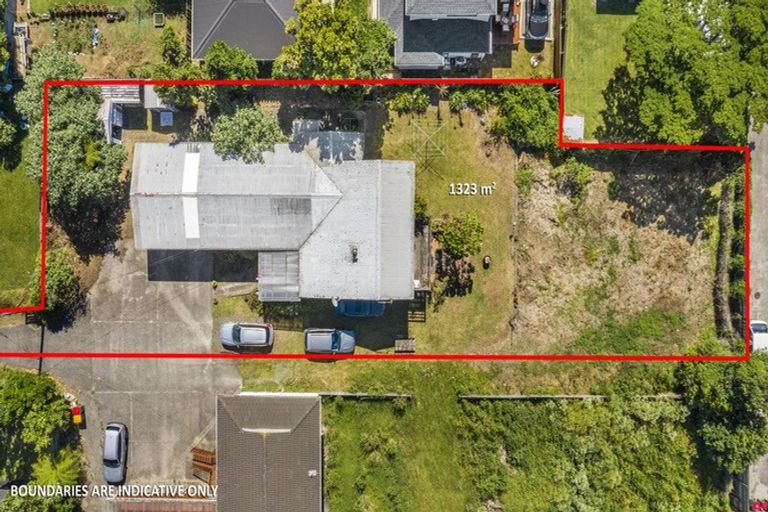 Photo of property in 22 Estuary Road, Weymouth, Auckland, 2103