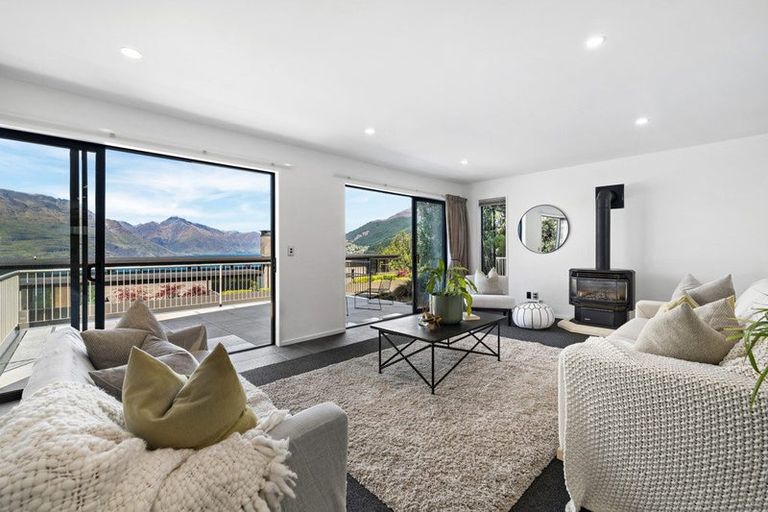 Photo of property in 1/43 Belfast Terrace, Queenstown, 9300