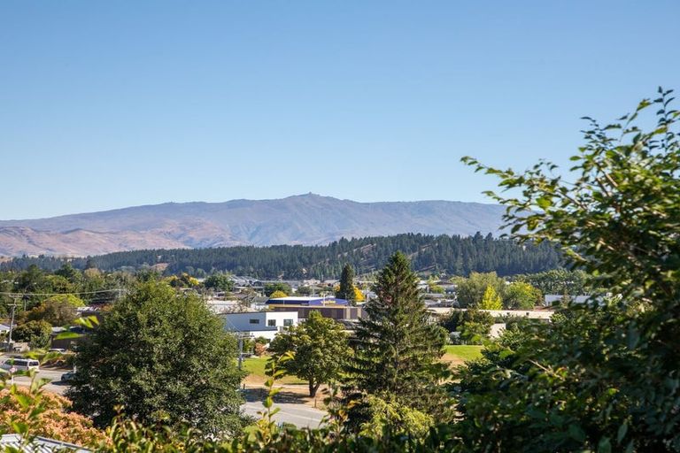 Photo of property in 2 Taylor Place, Alexandra, 9320