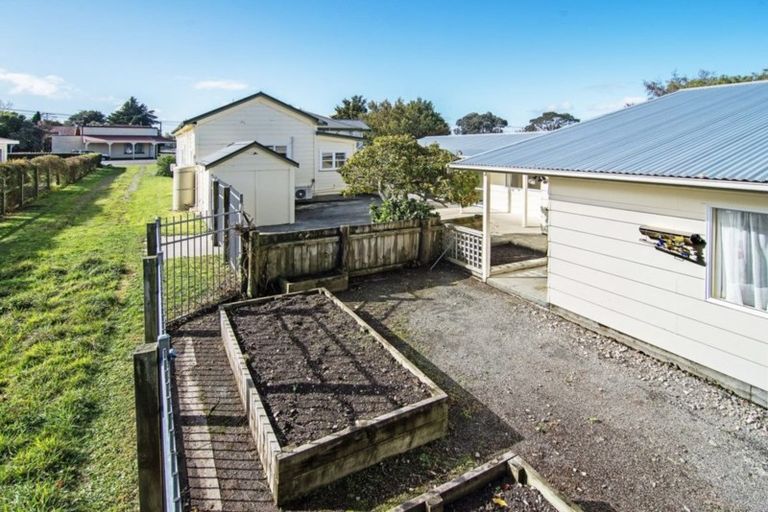 Photo of property in 42 Fox Street, Featherston, 5710