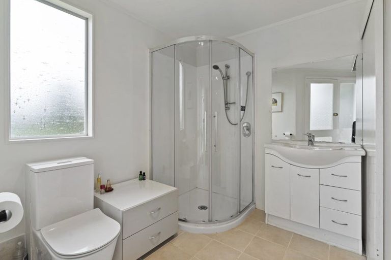 Photo of property in 103 Atkinson Avenue, Otaki Beach, Otaki, 5512