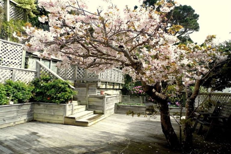 Photo of property in 159a Seatoun Heights Road, Miramar, Wellington, 6022