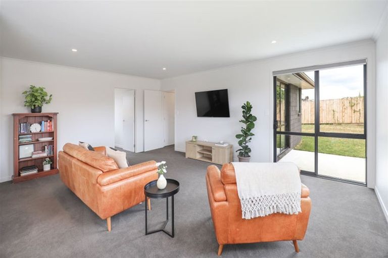 Photo of property in 11 Murray Ward Drive, Te Kauwhata, 3710