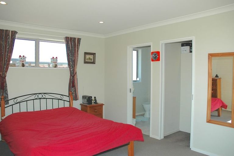 Photo of property in 24 Morris Road, Amberley, 7410