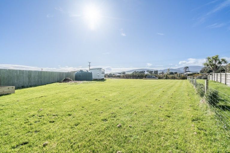 Photo of property in 62 Dover Street, Orepuki, Riverton, 9881