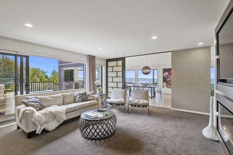 Photo of property in 109c Moncks Spur Road, Redcliffs, Christchurch, 8081