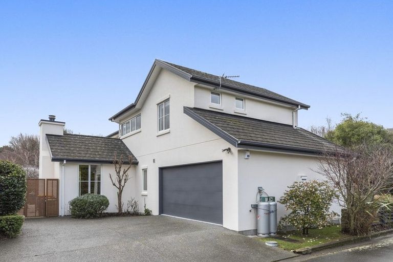 Photo of property in 16 Worsleys Road, Cracroft, Christchurch, 8025