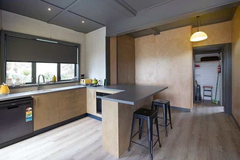 Photo of property in 347 Marine Parade, New Brighton, Christchurch, 8061