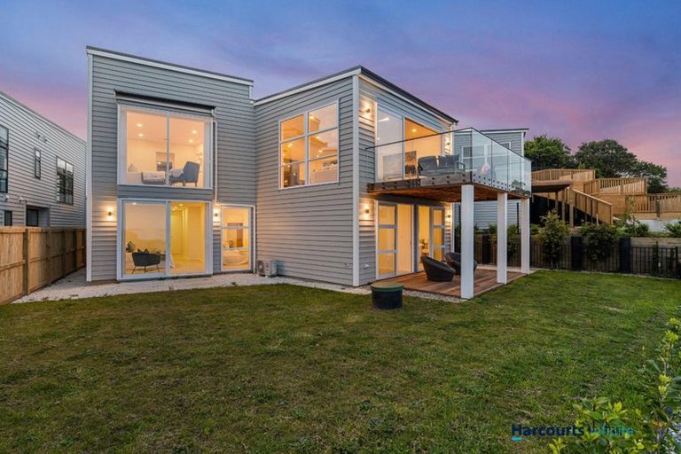 Photo of property in 11b Maire Road, Orewa, 0931