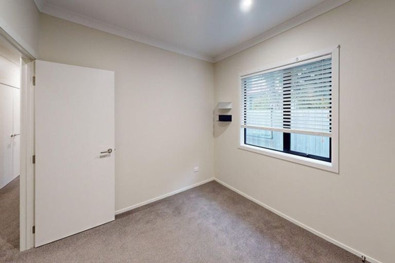 Photo of property in 166 Bridge Street, Bulls, 4818